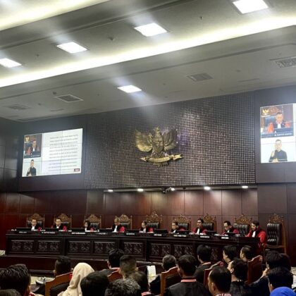 MK Putuskan dan Perintahkan Sekolah Negeri dan Swasta Gratis