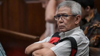 Tujuh orang terdakwa dari pihak swasta dengan pidana penjara selama 6 hingga 9 tahun terkait kasus korupsi kegiatan usaha komoditas emas. (ANTARA FOTO/FAUZAN)