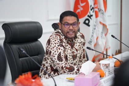 PKS Tolak Calon Kapolri dari Luar Polri