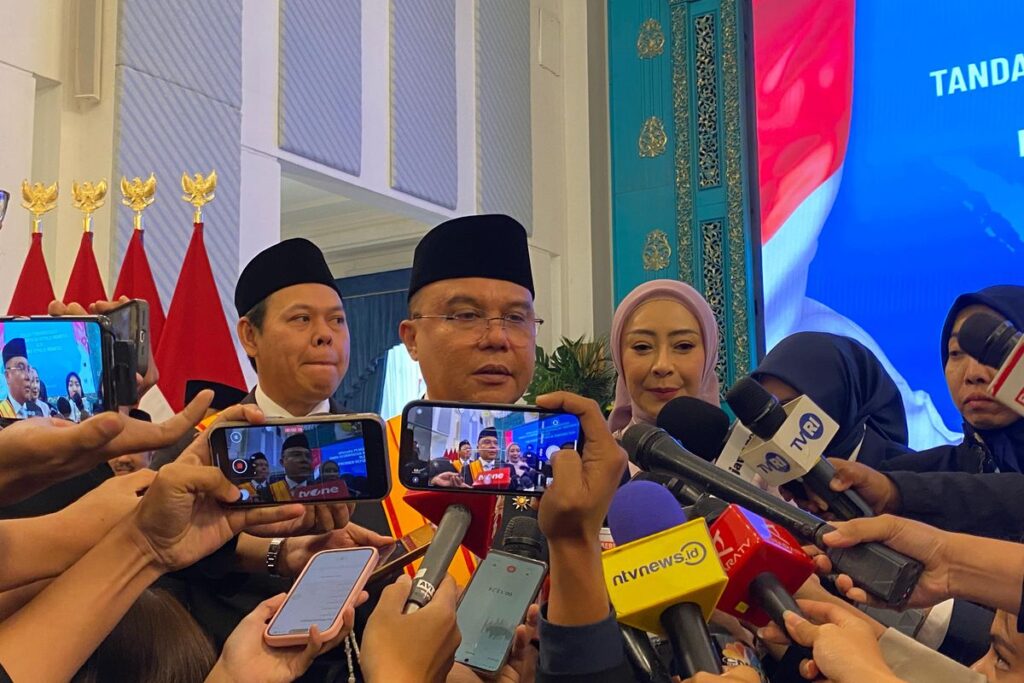 Wakil Ketua DPR RI Sufmi Dasco Ahmad di Istana Negara, Kompleks Istana Kepresidenan, Jakarta Pusat, Senin (25/8/2025). (KOMPAS.com/FIKA NURUL ULYA)