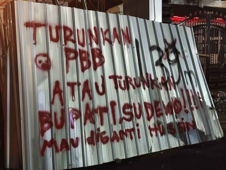 Pajak 250%: Protes Warga, Teguran Gubernur, dan Sorotan Pakar Kebijakan Publik