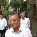 Menteri Pekerjaaan Umum (PU) Dody Hanggodo saat ditemui di Kantor Kementerian PU, Jakarta, Senin (18/11/2025). - BISNIS/Alifian Asmaaysi.