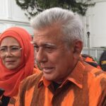 Ketua Umum Pemuda Pancasila Japto Soelistyo Soerjosoemarno menemui Presiden Joko Widodo di Istana Kepresidenan, Jakarta, Rabu (28/8/2019). Japto datang bersama sejumlah jajaran pengurus, termasuk Ketua DPR yang juga Wakil Ketua Umum Pemuda Pancasila Bambang Soesatyo.(KOMPAS.com/Ihsanuddin)