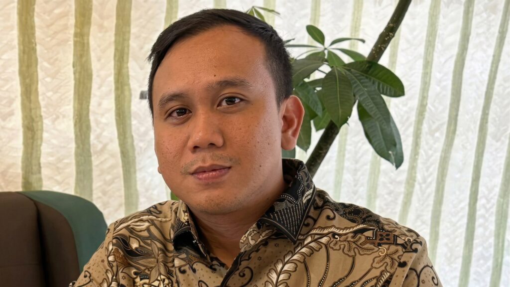 Damar, Eksponen 08. headlinesia.com