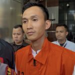 Komisi Pemberantasan Korupsi (KPK) melakukan penahanan terhadap ajudan Gubernur Riau nonaktif, Abdul Wahid, Marjani pada Senin (13/4/2026).(KOMPAS.com/HARYANTI PUSPA SARI)