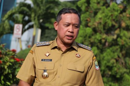 Walikota Bekasi Dr. Tri Adhianto Tjahyono