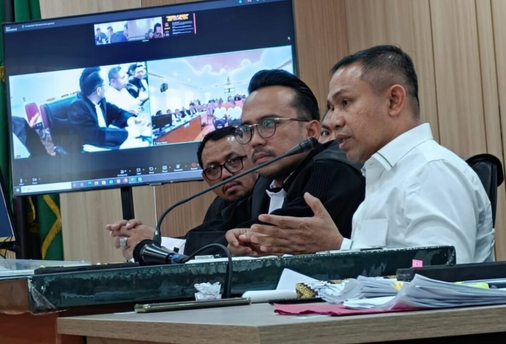Pembelaan Abdul Wahid soal Review APIP dan Kerja dihari Libur