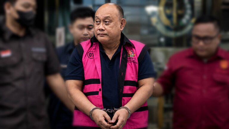 Dadan Hindayana Kepala BGN ditahan Kejaksaan Agung