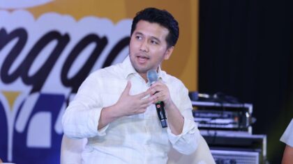 Emil Dardak saat menghadari talkshow pada penutupan PKKMB (foto: PKIP UNAIR)