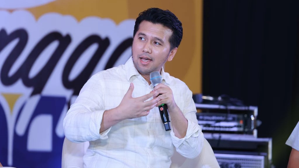 Emil Dardak saat menghadari talkshow pada penutupan PKKMB (foto: PKIP UNAIR)