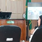 Netty Herawati istri terdakwa Dani M Nursalam menjadi saksi di Persidangan