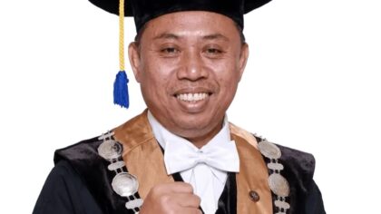 Rektor Unsoed Prof. Dr. Ir. Akhmad Sodiq, M.Sc.Agr., IPU., ASEAN Eng